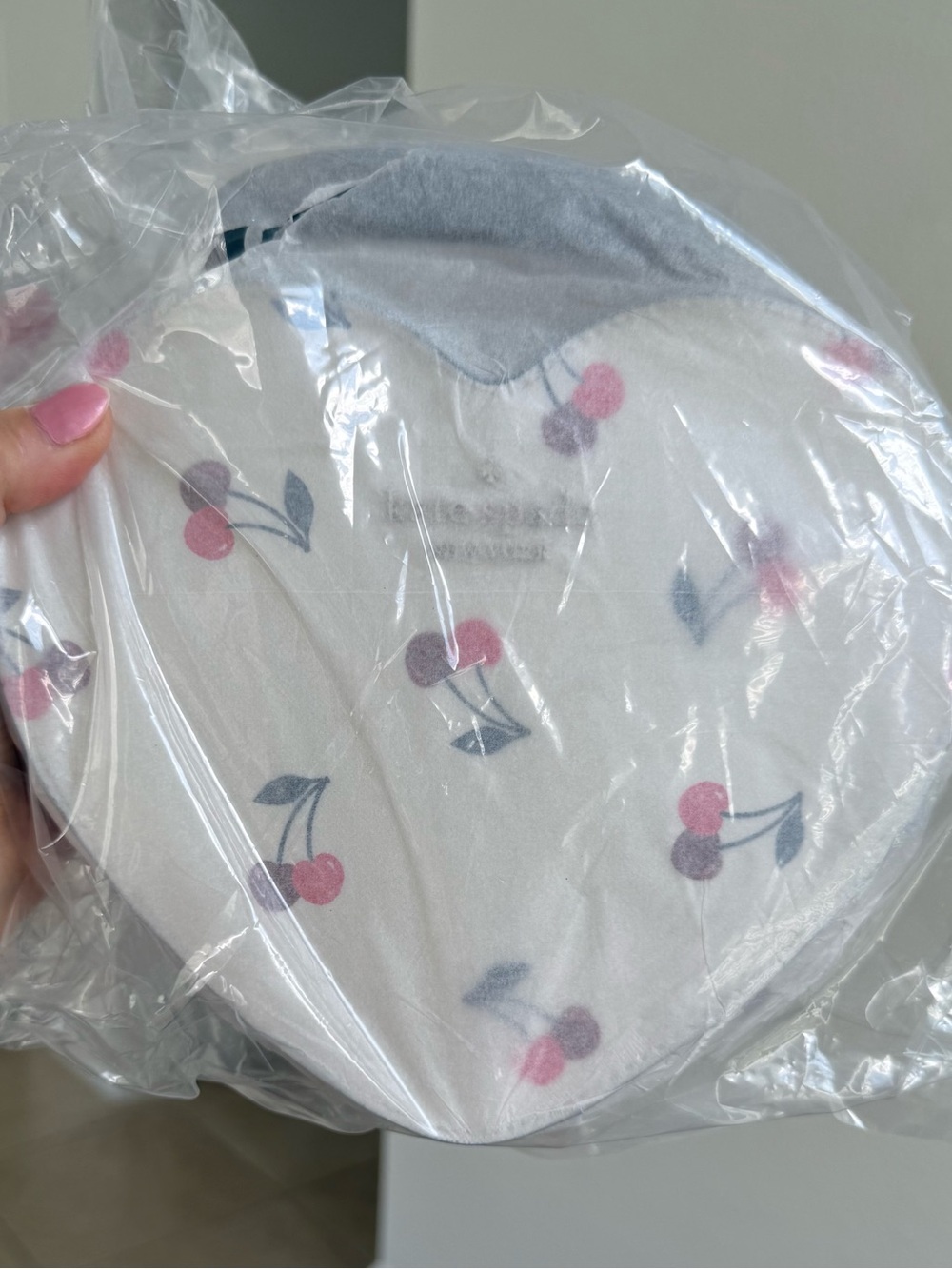 AUTHENTIC Kate Spade Love Shack Cherry Heart Crossbody WHITE Pink - Picture 3 of 7